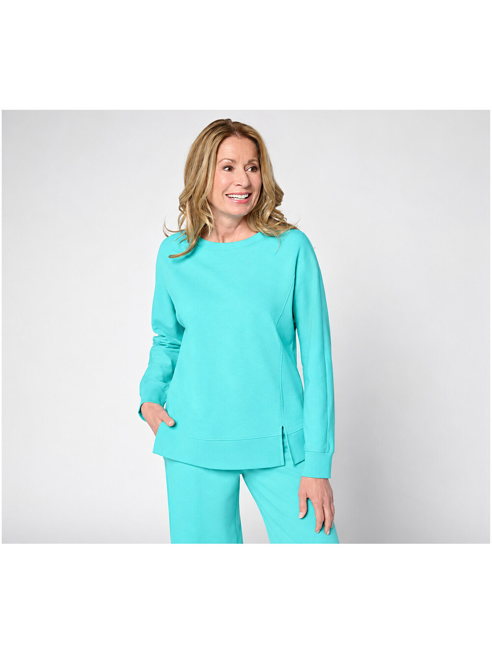 Belle by Kim Gravel French Terry Topstitched Double Vent Top, Size Medium